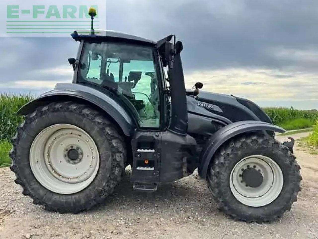 Valtra t234 versu Versu - Traktor: bilde 4 Valtra t234 versu Versu - Traktor: bilde 4