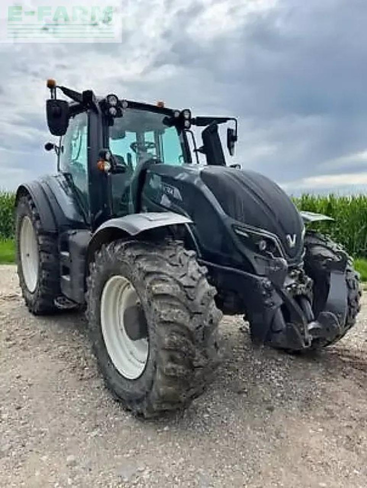 Valtra t234 versu Versu - Traktor: bilde 1 Valtra t234 versu Versu - Traktor: bilde 1