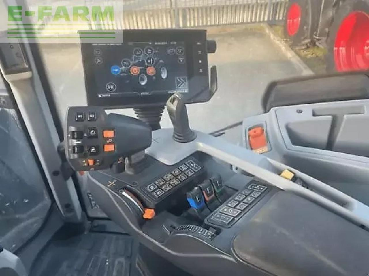 Valtra t254v - Traktor: bilde 2 Valtra t254v - Traktor: bilde 2
