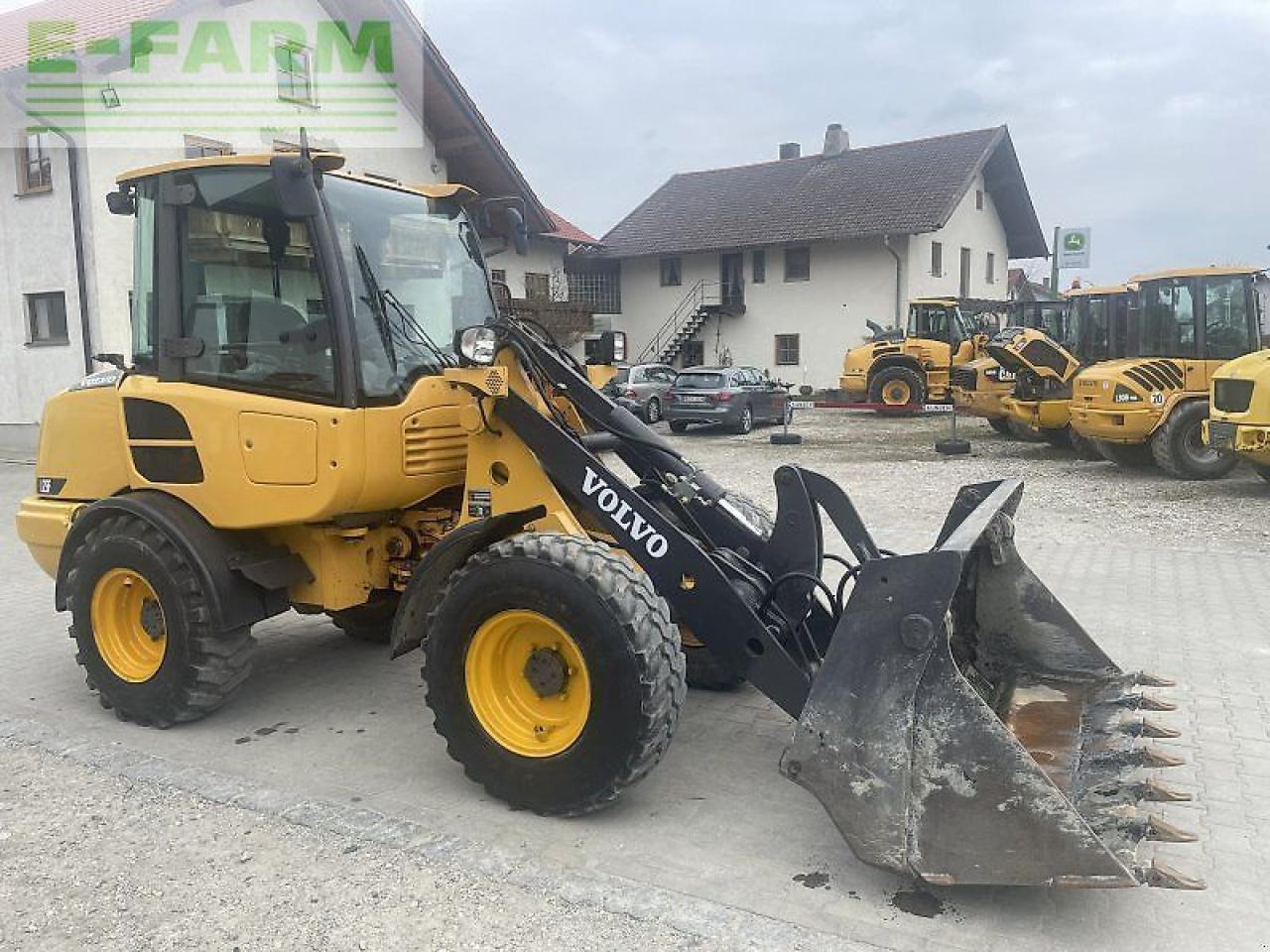 Volvo l 25f - Minigraver: bilde 5 Volvo l 25f - Minigraver: bilde 5