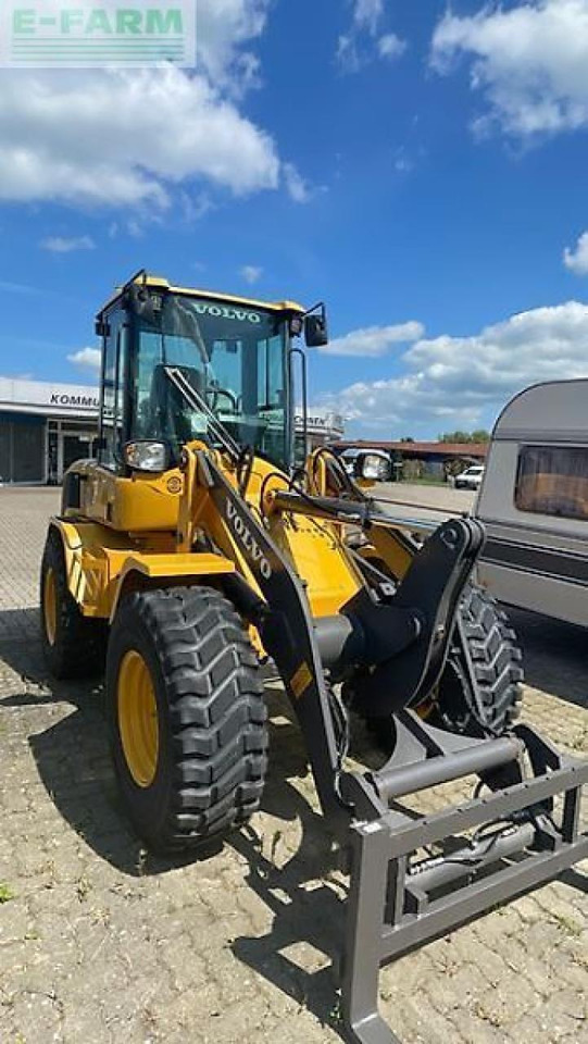 Volvo volvo l 30 - Minigraver: bilde 2 Volvo volvo l 30 - Minigraver: bilde 2