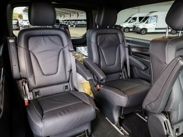 MERCEDES-BENZ EQV 300 Avantgarde,Extralang,6Sitze,2xKlima,LED... - Minibuss, Elbuss: bilde 4 MERCEDES-BENZ EQV 300 Avantgarde,Extralang,6Sitze,2xKlima,LED... - Minibuss, Elbuss: bilde 4