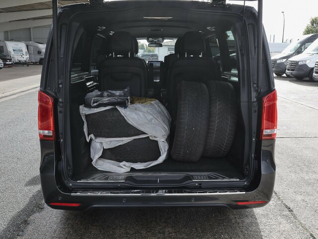 MERCEDES-BENZ EQV 300 Avantgarde,Extralang,6Sitzer,2xKlima,LED... - Persontransport, Elektrisk varebil: bilde 2 MERCEDES-BENZ EQV 300 Avantgarde,Extralang,6Sitzer,2xKlima,LED... - Persontransport, Elektrisk varebil: bilde 2