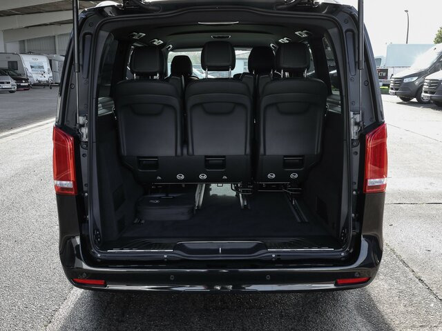 MERCEDES-BENZ EQV 300 Avantgarde Line,lang,7Sitze,2xKlima,LED... - Minibuss, Elbuss: bilde 2 MERCEDES-BENZ EQV 300 Avantgarde Line,lang,7Sitze,2xKlima,LED... - Minibuss, Elbuss: bilde 2