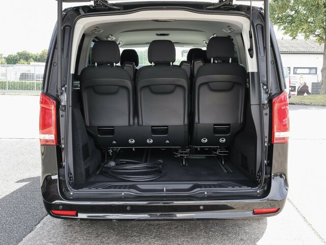 MERCEDES-BENZ EQV 300 lang,7Sitze,2xKlima,2Schiebetür el.,LED... - Minibuss, Elbuss: bilde 2 MERCEDES-BENZ EQV 300 lang,7Sitze,2xKlima,2Schiebetür el.,LED... - Minibuss, Elbuss: bilde 2