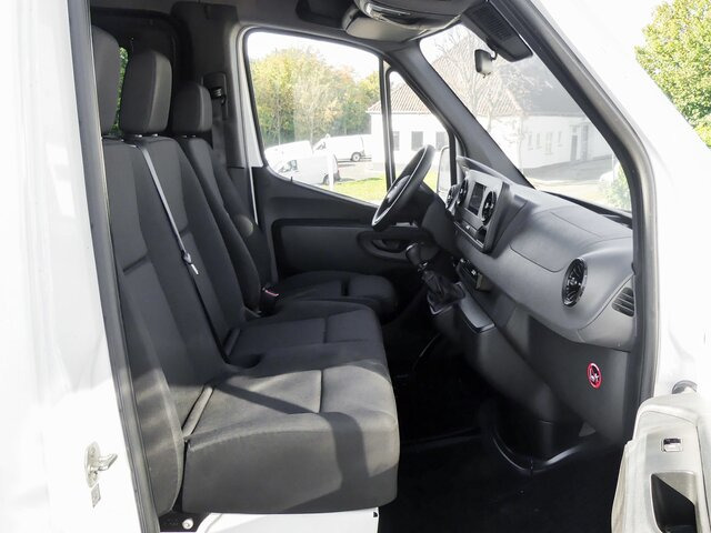 MERCEDES-BENZ Sprinter 314 CDI Kasten,3924,MBUX,Kamera - Kassebil: bilde 2 MERCEDES-BENZ Sprinter 314 CDI Kasten,3924,MBUX,Kamera - Kassebil: bilde 2