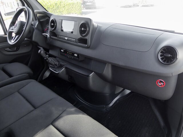 MERCEDES-BENZ Sprinter 314 CDI Kasten,3924,MBUX,Kamera - Kassebil: bilde 3 MERCEDES-BENZ Sprinter 314 CDI Kasten,3924,MBUX,Kamera - Kassebil: bilde 3