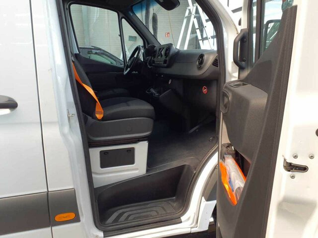 Leie MERCEDES-BENZ Sprinter 315 CDI Kasten,3924mm,Automatik,LED MERCEDES-BENZ Sprinter 315 CDI Kasten,3924mm,Automatik,LED: bilde 17