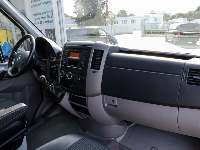MERCEDES-BENZ Sprinter 316CDI DOKA,Allrad,AHK,Standhzg.... - Varebil med plan, Varebil med dobbelt førerhus: bilde 3 MERCEDES-BENZ Sprinter 316CDI DOKA,Allrad,AHK,Standhzg.... - Varebil med plan, Varebil med dobbelt førerhus: bilde 3