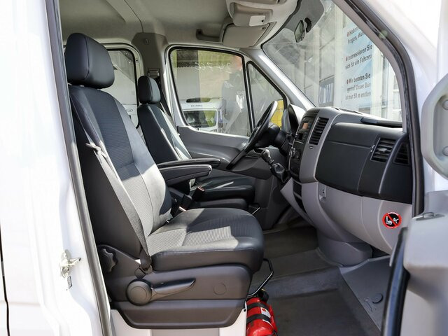 MERCEDES-BENZ Sprinter 316CDI DOKA,Allrad,AHK,Standhzg.... - Varebil med plan, Varebil med dobbelt førerhus: bilde 2 MERCEDES-BENZ Sprinter 316CDI DOKA,Allrad,AHK,Standhzg.... - Varebil med plan, Varebil med dobbelt førerhus: bilde 2