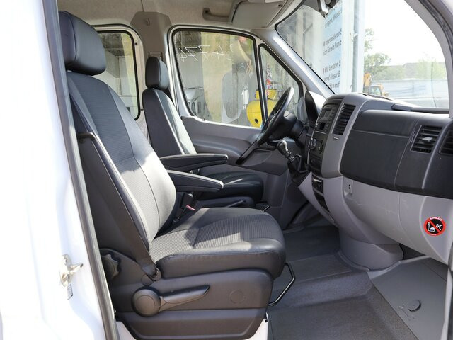 MERCEDES-BENZ Sprinter 316CDI DOKA,Allrad,AHK,TCO,Standhzg.... - Varebil med plan, Varebil med dobbelt førerhus: bilde 2 MERCEDES-BENZ Sprinter 316CDI DOKA,Allrad,AHK,TCO,Standhzg.... - Varebil med plan, Varebil med dobbelt førerhus: bilde 2