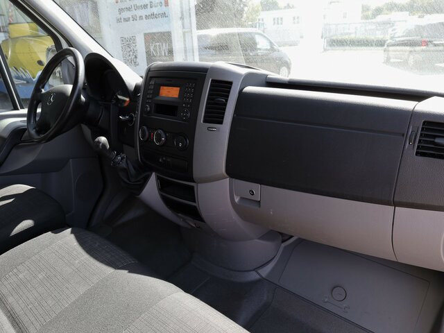 MERCEDES-BENZ Sprinter 316CDI Pritsche,Allrad,Klima... - Varebil med kapell: bilde 2 MERCEDES-BENZ Sprinter 316CDI Pritsche,Allrad,Klima... - Varebil med kapell: bilde 2