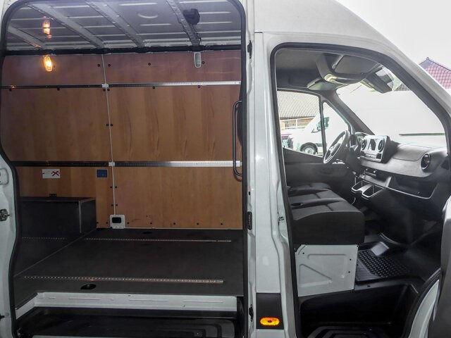 MERCEDES-BENZ Sprinter 317 CDI,3665mm,Automatik,Kamera - Kassebil: bilde 2 MERCEDES-BENZ Sprinter 317 CDI,3665mm,Automatik,Kamera - Kassebil: bilde 2