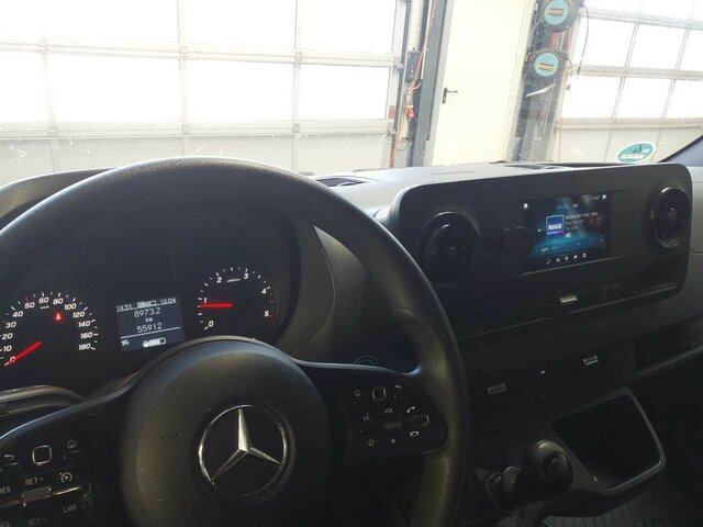 MERCEDES-BENZ Sprinter 317 CDI Kasten,L2H2,MBUX,Kamera - Kassebil: bilde 4 MERCEDES-BENZ Sprinter 317 CDI Kasten,L2H2,MBUX,Kamera - Kassebil: bilde 4