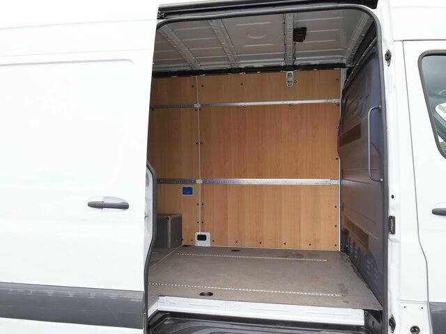 MERCEDES-BENZ Sprinter 317 CDI Kasten,L2H2,MBUX,Kamera - Kassebil: bilde 2 MERCEDES-BENZ Sprinter 317 CDI Kasten,L2H2,MBUX,Kamera - Kassebil: bilde 2