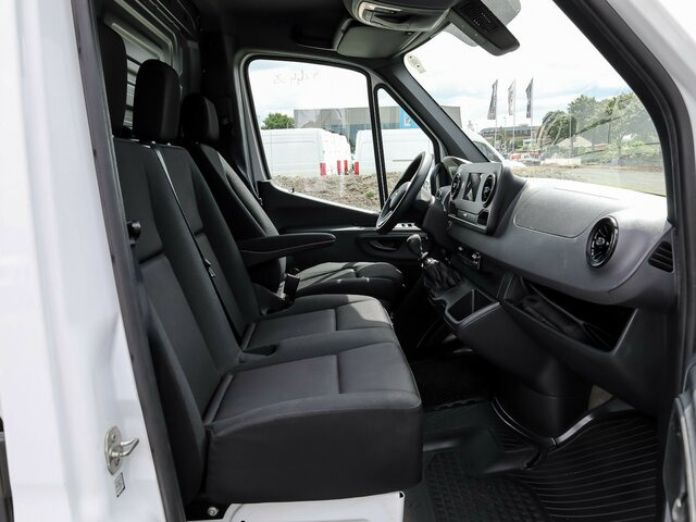 MERCEDES-BENZ Sprinter 317 CDI Kasten,L2H2,MBUX,Kamera - Kassebil: bilde 3 MERCEDES-BENZ Sprinter 317 CDI Kasten,L2H2,MBUX,Kamera - Kassebil: bilde 3