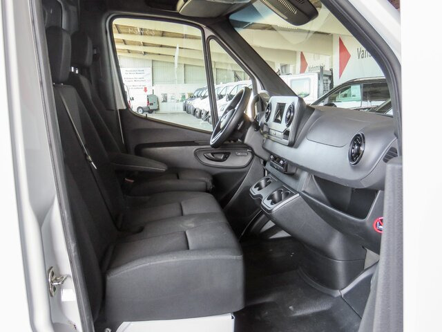 MERCEDES-BENZ Sprinter 317 Maxi,9GTronic,AHK3,5To,TCO - Kassebil: bilde 2 MERCEDES-BENZ Sprinter 317 Maxi,9GTronic,AHK3,5To,TCO - Kassebil: bilde 2