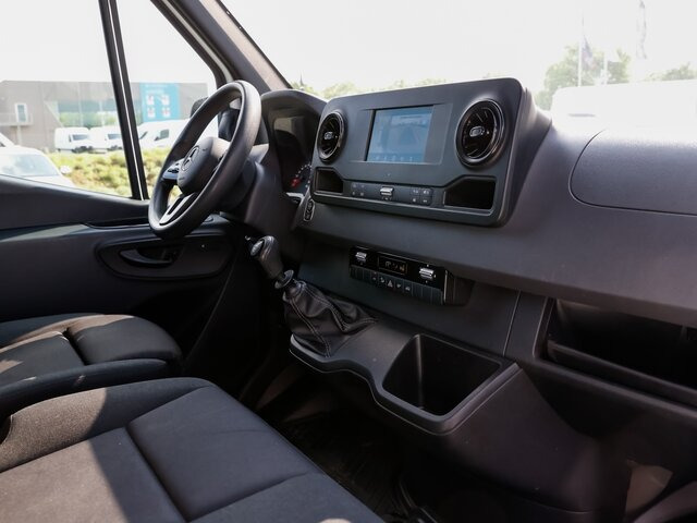 MERCEDES-BENZ Sprinter 317 Maxi,MBUX,Kamera,Tempomat - Kassebil: bilde 4 MERCEDES-BENZ Sprinter 317 Maxi,MBUX,Kamera,Tempomat - Kassebil: bilde 4