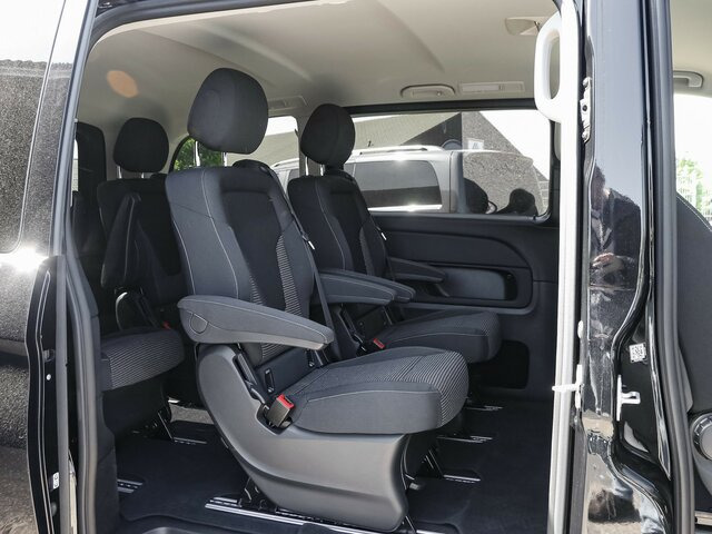MERCEDES-BENZ V 220 d STYLE kompakt,6Sitzer,Distronic,AHK... - Persontransport: bilde 2 MERCEDES-BENZ V 220 d STYLE kompakt,6Sitzer,Distronic,AHK... - Persontransport: bilde 2