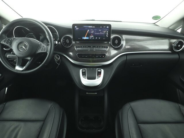 MERCEDES-BENZ V 300 Avantgarde Extralang,2xSchiebetür el.,AHK... - Persontransport: bilde 2 MERCEDES-BENZ V 300 Avantgarde Extralang,2xSchiebetür el.,AHK... - Persontransport: bilde 2