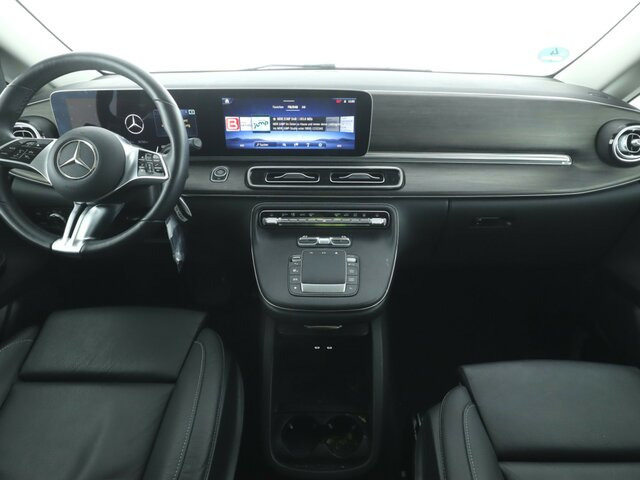 MERCEDES-BENZ V 300 Avantgarde Extralang,8Sitze,2elSchiebetür... - Minibuss, Persontransport: bilde 2 MERCEDES-BENZ V 300 Avantgarde Extralang,8Sitze,2elSchiebetür... - Minibuss, Persontransport: bilde 2