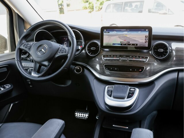 MERCEDES-BENZ V 300 Edition Extralang,2xSchiebetür el.,8Sitzer... - Persontransport: bilde 4 MERCEDES-BENZ V 300 Edition Extralang,2xSchiebetür el.,8Sitzer... - Persontransport: bilde 4