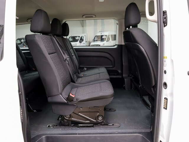 MERCEDES-BENZ Vito 114 TourerPro,Extralang,8Sitzer,Automatik... - Persontransport: bilde 2 MERCEDES-BENZ Vito 114 TourerPro,Extralang,8Sitzer,Automatik... - Persontransport: bilde 2