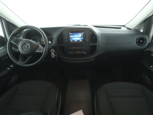 MERCEDES-BENZ Vito 114 TourerPro,Extralang,8Sitzer,Automatik... - Persontransport: bilde 2 MERCEDES-BENZ Vito 114 TourerPro,Extralang,8Sitzer,Automatik... - Persontransport: bilde 2