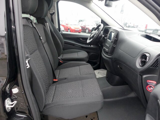 MERCEDES-BENZ Vito 116CDI lang,TourerPro,2xKlima,9Sitze,Kamera - Persontransport: bilde 3 MERCEDES-BENZ Vito 116CDI lang,TourerPro,2xKlima,9Sitze,Kamera - Persontransport: bilde 3
