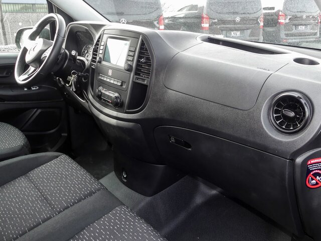 MERCEDES-BENZ Vito 116TourerPro ,Extralang,2xKlima,Kamera,AHK - Persontransport: bilde 4 MERCEDES-BENZ Vito 116TourerPro ,Extralang,2xKlima,Kamera,AHK - Persontransport: bilde 4