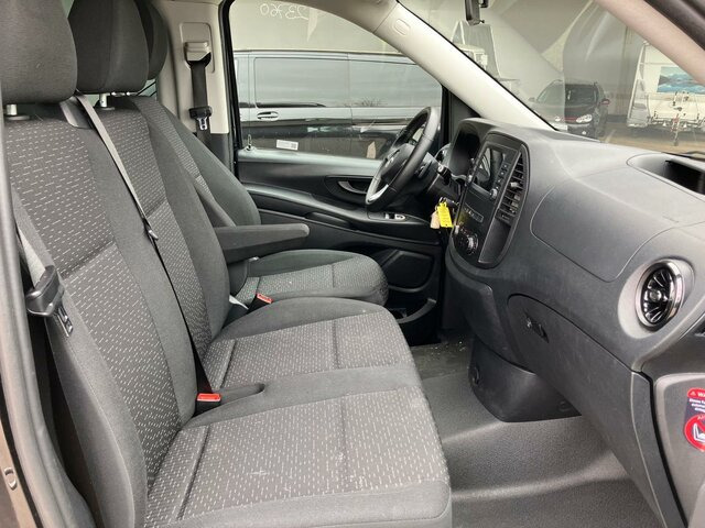 MERCEDES-BENZ Vito 116TourerPro ,Extralang,2xKlima,Kamera,AHK - Minibuss, Persontransport: bilde 4 MERCEDES-BENZ Vito 116TourerPro ,Extralang,2xKlima,Kamera,AHK - Minibuss, Persontransport: bilde 4