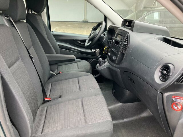 MERCEDES-BENZ Vito114 Mixto Extralang,Klima,Tempomat,Standhzg - Minibuss, Persontransport: bilde 3 MERCEDES-BENZ Vito114 Mixto Extralang,Klima,Tempomat,Standhzg - Minibuss, Persontransport: bilde 3