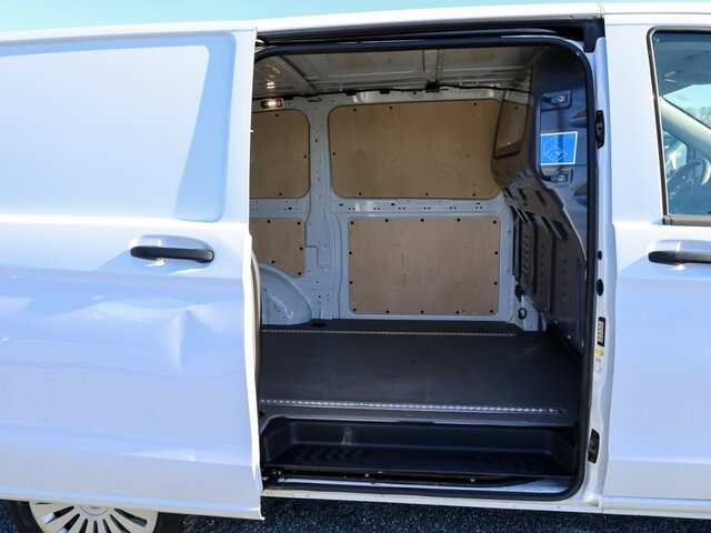MERCEDES-BENZ Vito116CDI KA lang,Automatik,Klima,Tempomat... - Små varebil: bilde 2 MERCEDES-BENZ Vito116CDI KA lang,Automatik,Klima,Tempomat... - Små varebil: bilde 2