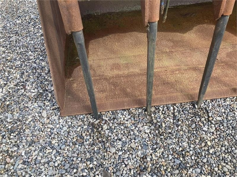 Kirk SILOSKOVL MED VOLVOBESLAG - Silo-utstyr: bilde 4 Kirk SILOSKOVL MED VOLVOBESLAG - Silo-utstyr: bilde 4