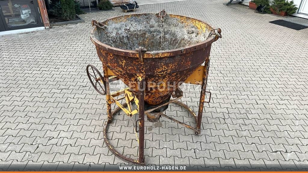 Betonsilo Krankübel Betonbombe 750 l 1016 H - Sementsilo: bilde 4 Betonsilo Krankübel Betonbombe 750 l 1016 H - Sementsilo: bilde 4