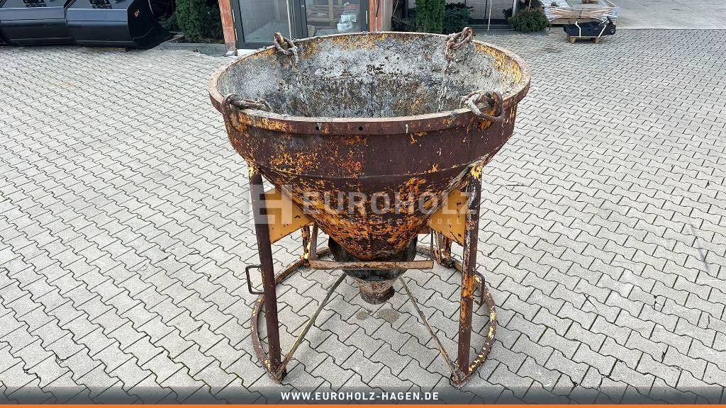 Betonsilo Krankübel Betonbombe 750 l 1016 H - Sementsilo: bilde 3 Betonsilo Krankübel Betonbombe 750 l 1016 H - Sementsilo: bilde 3