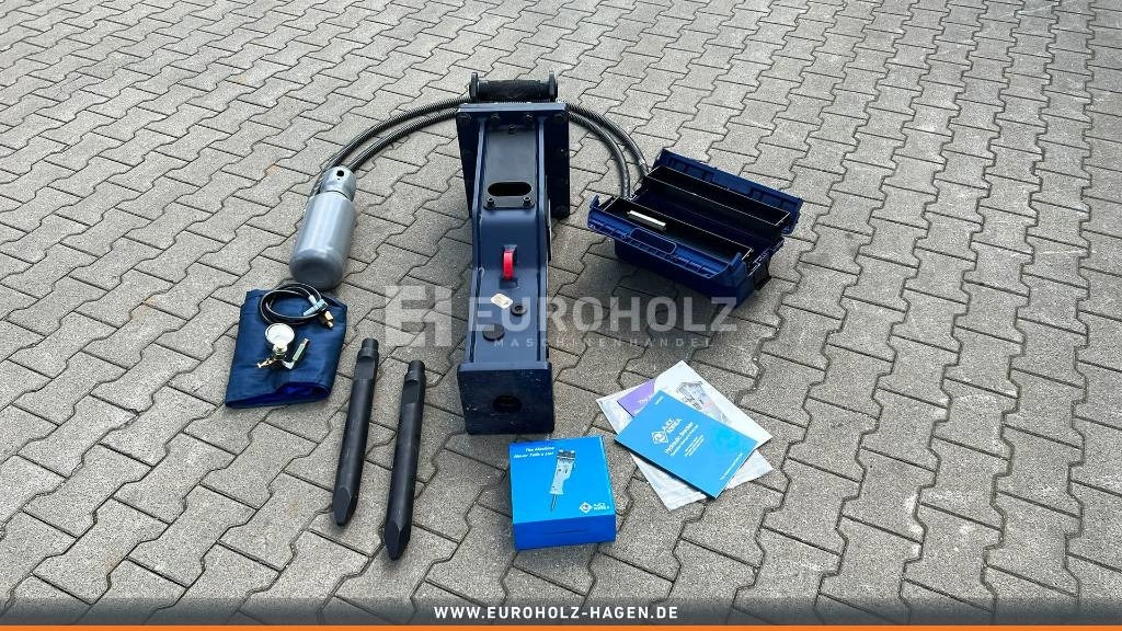 Hydraulikhammer AJCE 300M für MS03 - Hydraulisk hammer for Bygg og anlegg: bilde 1 Hydraulikhammer AJCE 300M für MS03 - Hydraulisk hammer for Bygg og anlegg: bilde 1