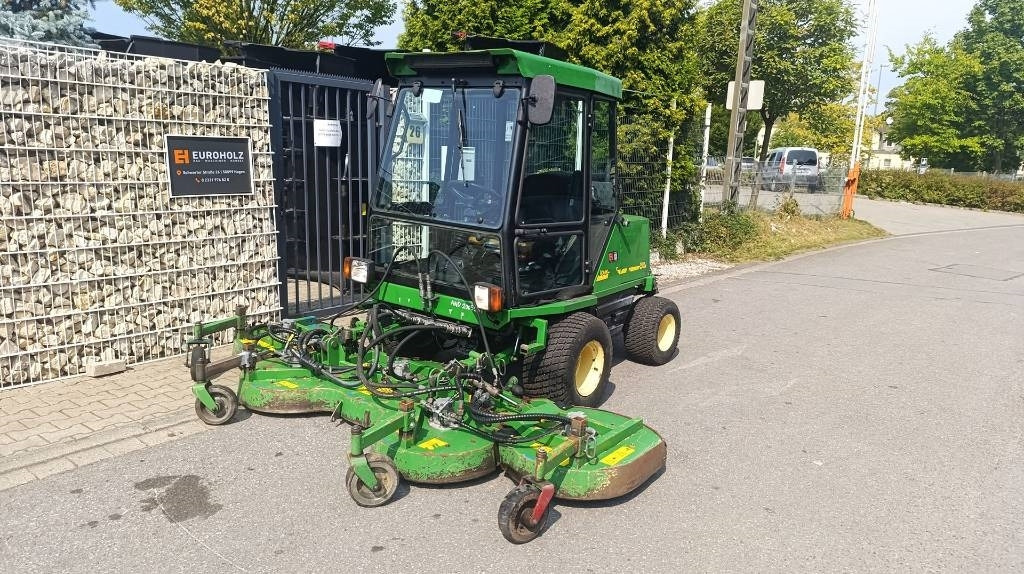 John Deere 1505 vollhydr. Großflächenmäher 3 m Mähwerk Allrad - Slåmaskin: bilde 2 John Deere 1505 vollhydr. Großflächenmäher 3 m Mähwerk Allrad - Slåmaskin: bilde 2