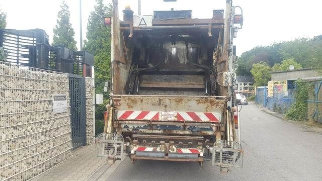 MAN Müllwagen 28.320 Klima Kamera Lenkachse - Søppelbil: bilde 3 MAN Müllwagen 28.320 Klima Kamera Lenkachse - Søppelbil: bilde 3