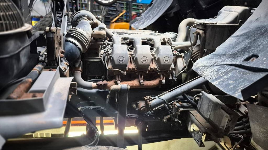 Tippbil Mercedes-Benz 3336 Abrollkipper, 6×4, Kipphydraulik, Klima, AHK: bilde 10 Tippbil Mercedes-Benz 3336 Abrollkipper, 6×4, Kipphydraulik, Klima, AHK: bilde 10