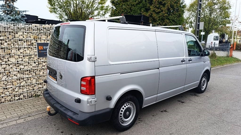 Volkswagen Transporter T6 TDI, Werkstattschränke Standheizung  - Varebil med skap: bilde 5 Volkswagen Transporter T6 TDI, Werkstattschränke Standheizung  - Varebil med skap: bilde 5