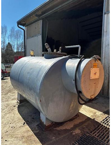 Big 5000l Dieseltankstelle, doppelwandig - Drivstofftank: bilde 1 Big 5000l Dieseltankstelle, doppelwandig - Drivstofftank: bilde 1