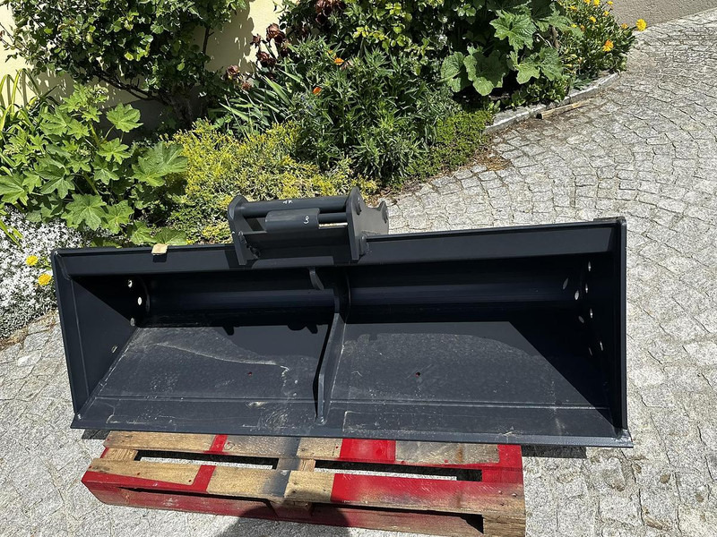 Big Böschungslöffel 160cm mit OQ45-5 Aufnahme - Skuffe: bilde 2 Big Böschungslöffel 160cm mit OQ45-5 Aufnahme - Skuffe: bilde 2