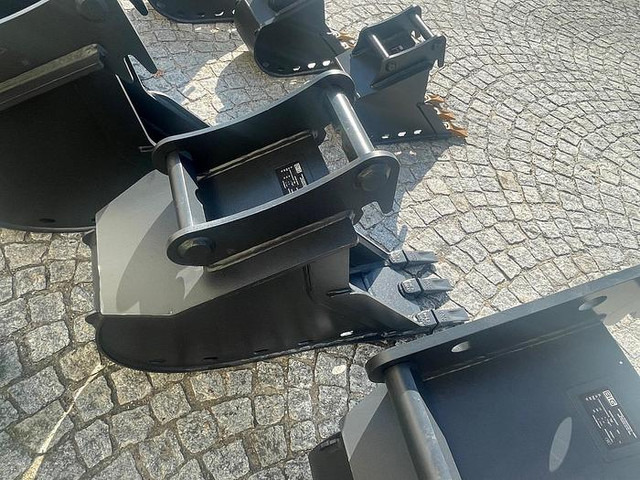 Big Tieflöffel 30 cm mit Lehnhoff MS03 Symlock Aufnahme - Skuffe: bilde 2 Big Tieflöffel 30 cm mit Lehnhoff MS03 Symlock Aufnahme - Skuffe: bilde 2