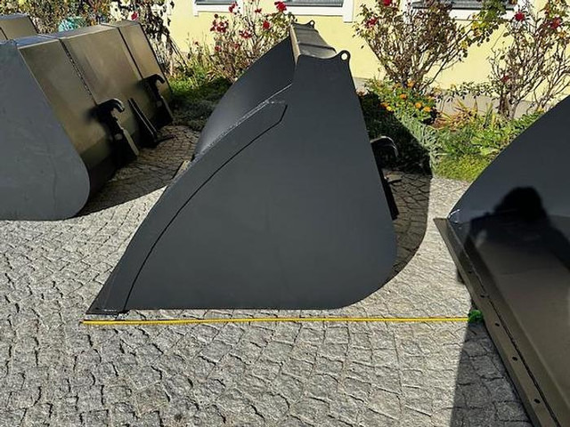 Big Volumenschaufel 200 cm mit Merlo ZM2 Aufnahme - Skuffe: bilde 5 Big Volumenschaufel 200 cm mit Merlo ZM2 Aufnahme - Skuffe: bilde 5