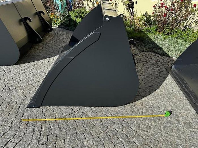 Big Volumenschaufel 250 cm mit Merlo ZM2 Aufnahme - Skuffe: bilde 4 Big Volumenschaufel 250 cm mit Merlo ZM2 Aufnahme - Skuffe: bilde 4