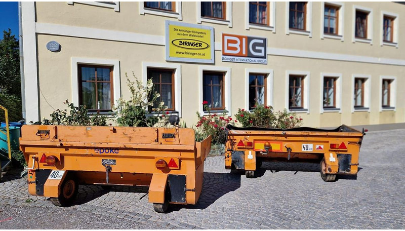 Epoke Sand- & Splitstreuer - Tohjulstraktor: bilde 1 Epoke Sand- & Splitstreuer - Tohjulstraktor: bilde 1