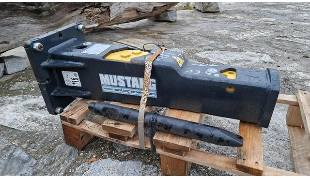 Mustang HM100 Hydraulikhammer - Hydraulisk hammer: bilde 1 Mustang HM100 Hydraulikhammer - Hydraulisk hammer: bilde 1