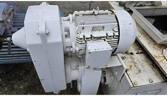 Samag Edelstahl Mischer - Husdyrhold-utstyr: bilde 1 Samag Edelstahl Mischer - Husdyrhold-utstyr: bilde 1