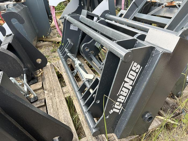 Sonarol John Deere Adapter pass. zu Euro Aufnahme - Utstyr: bilde 5 Sonarol John Deere Adapter pass. zu Euro Aufnahme - Utstyr: bilde 5